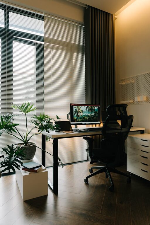 Tips for Creating a Relaxing Home Office Space to Boost Productivity